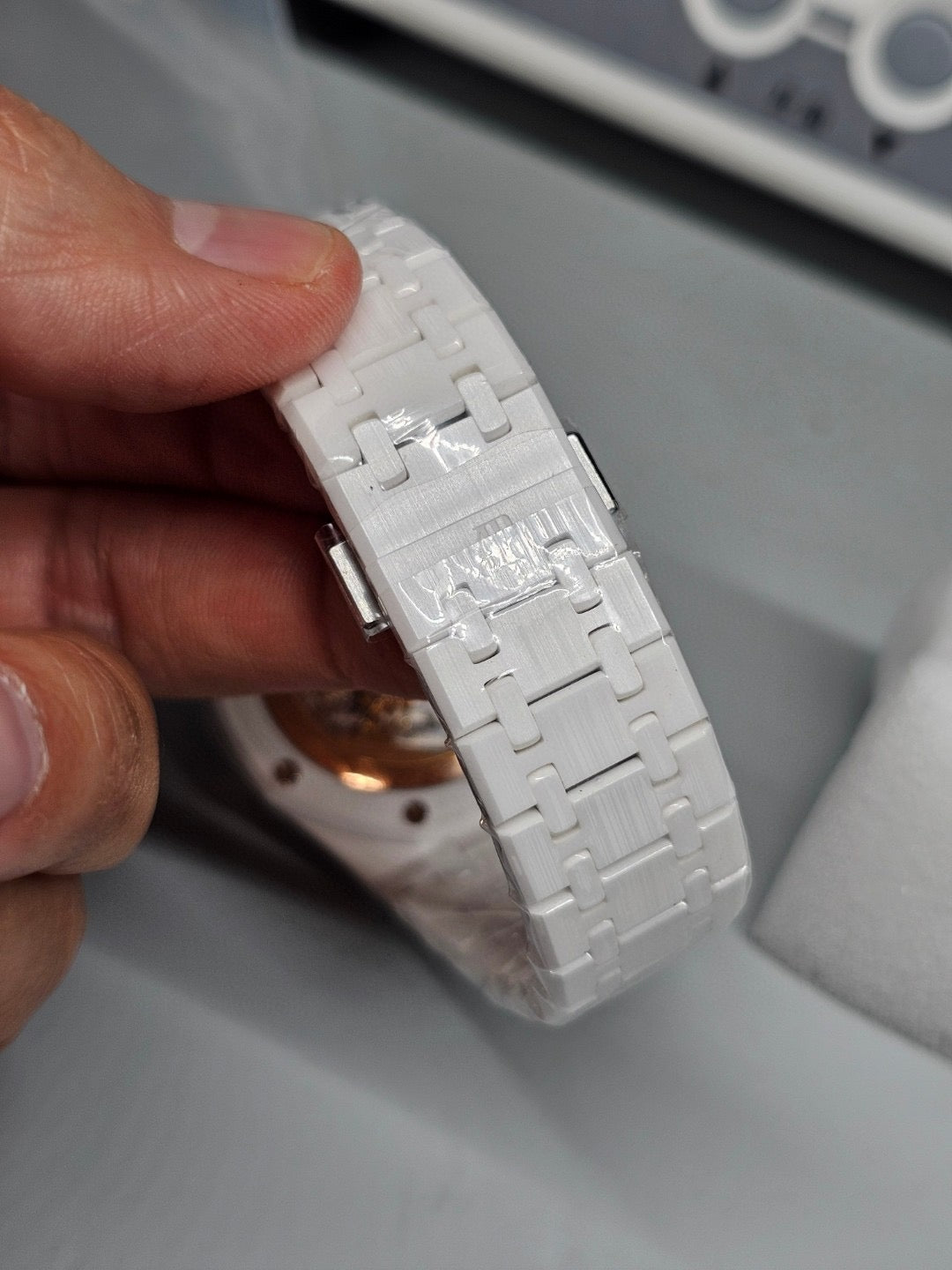 APS factory Royal Oak 15500 Ceramics