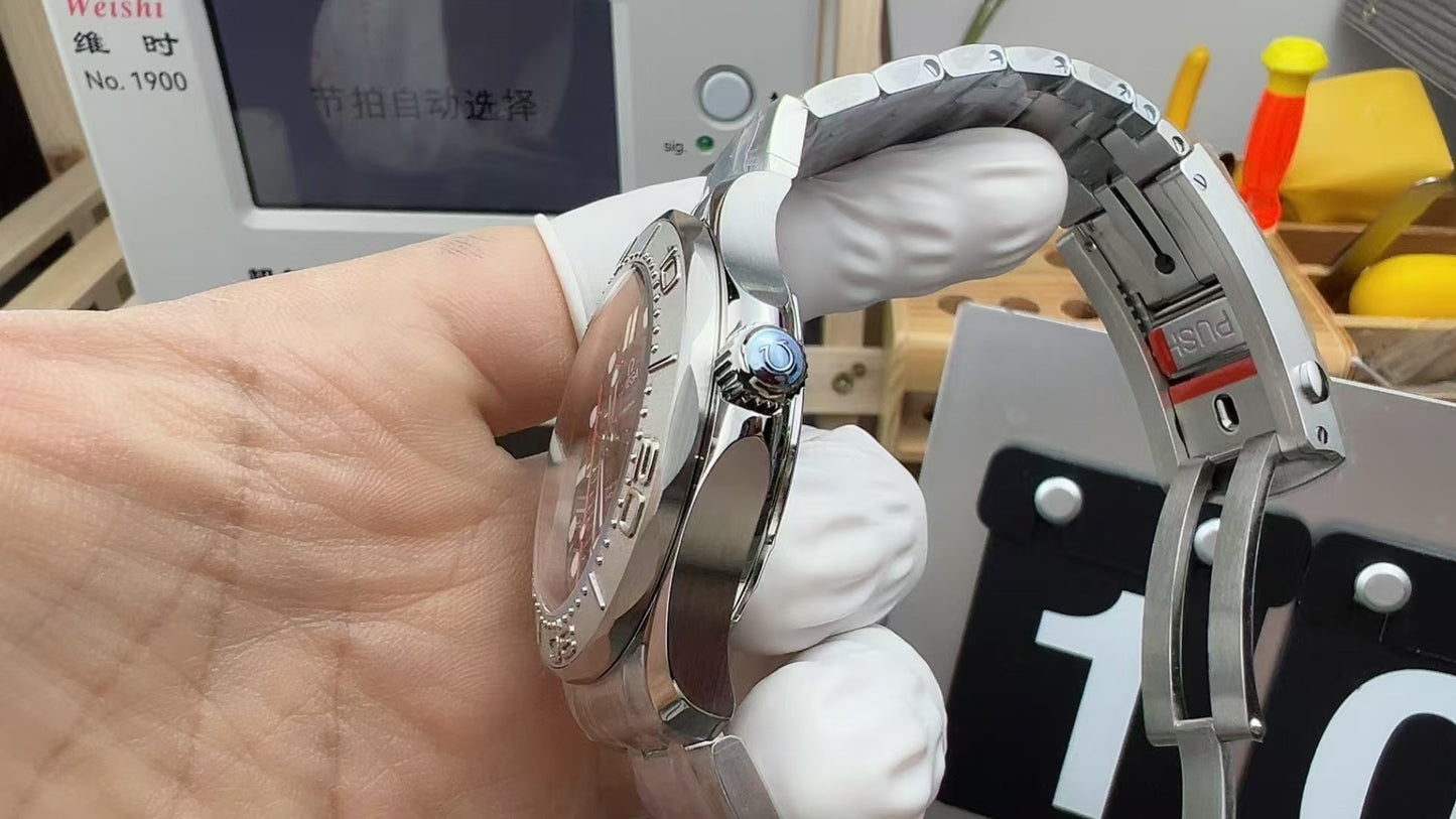 VS fabbrica 42mm SEA master300