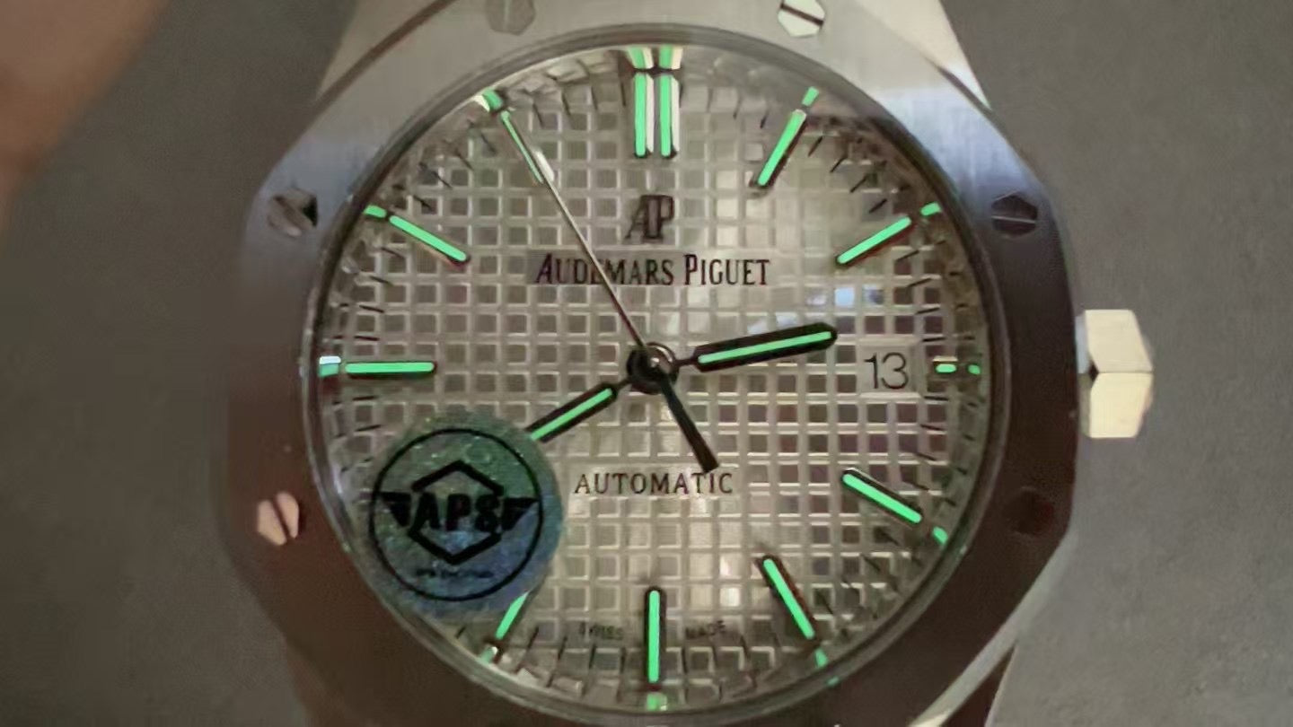 APS Royal Oak 15450 37mm