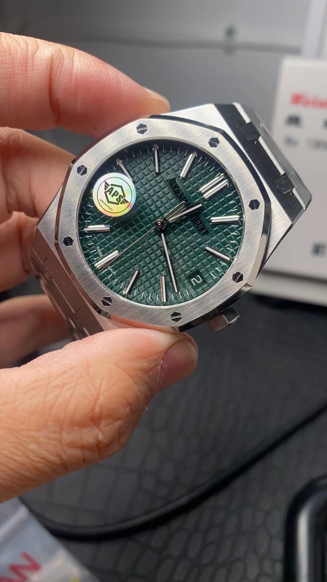 Fabbrica APS Royal Oak 15510