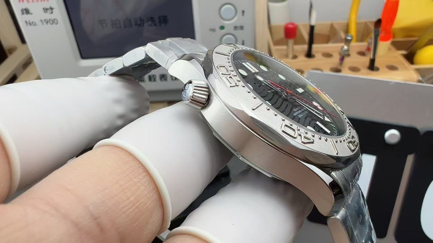 VS fabbrica 42mm SEA master300