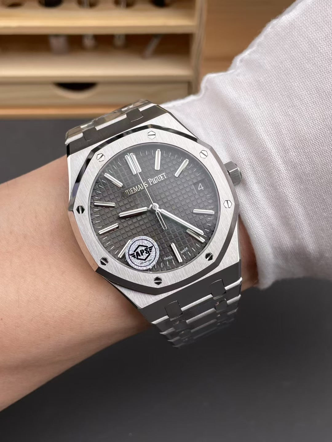 APS factory Royal Oak 15510 Grey