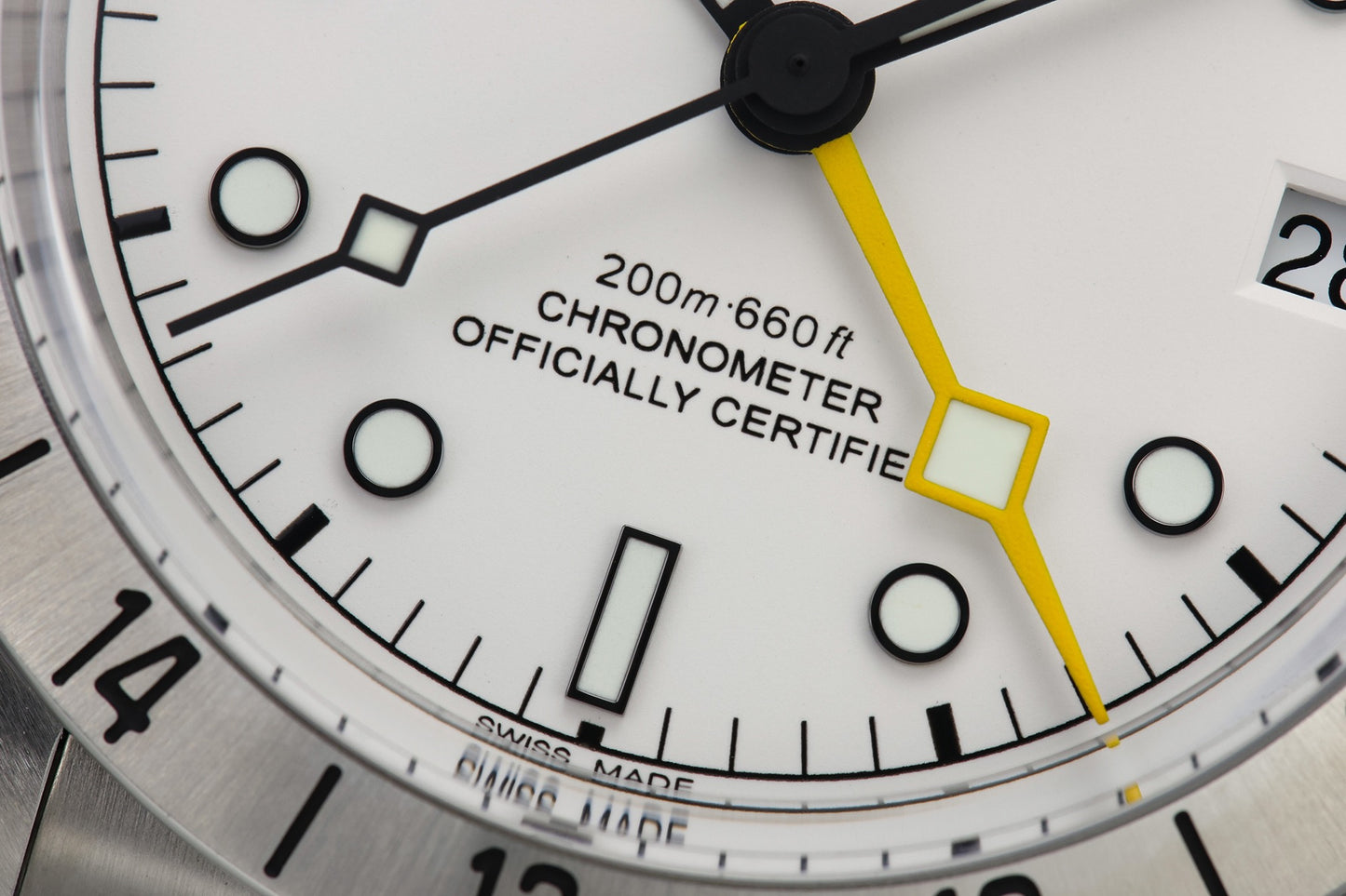 ZF 39mm Black Bay M79470