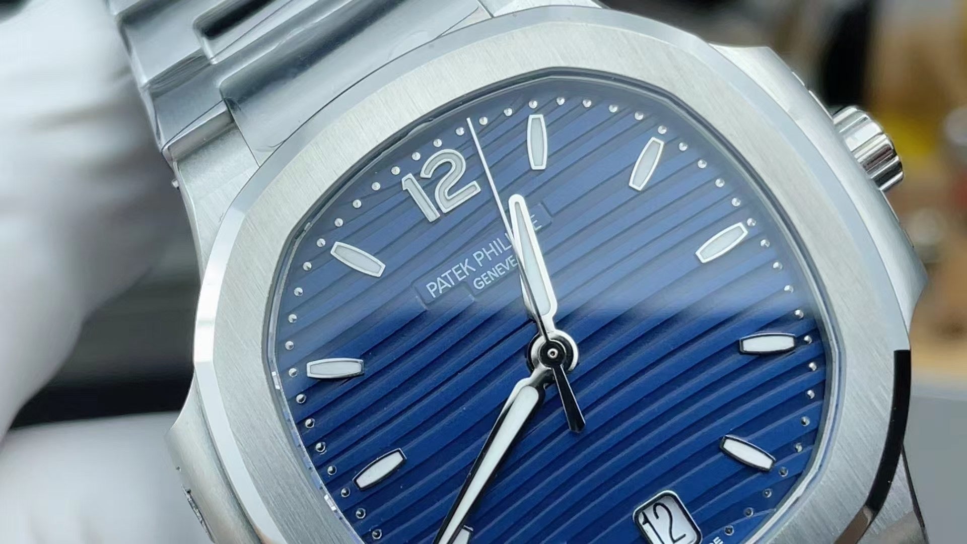 3 K Factory, Nautilus 711 8 da donna