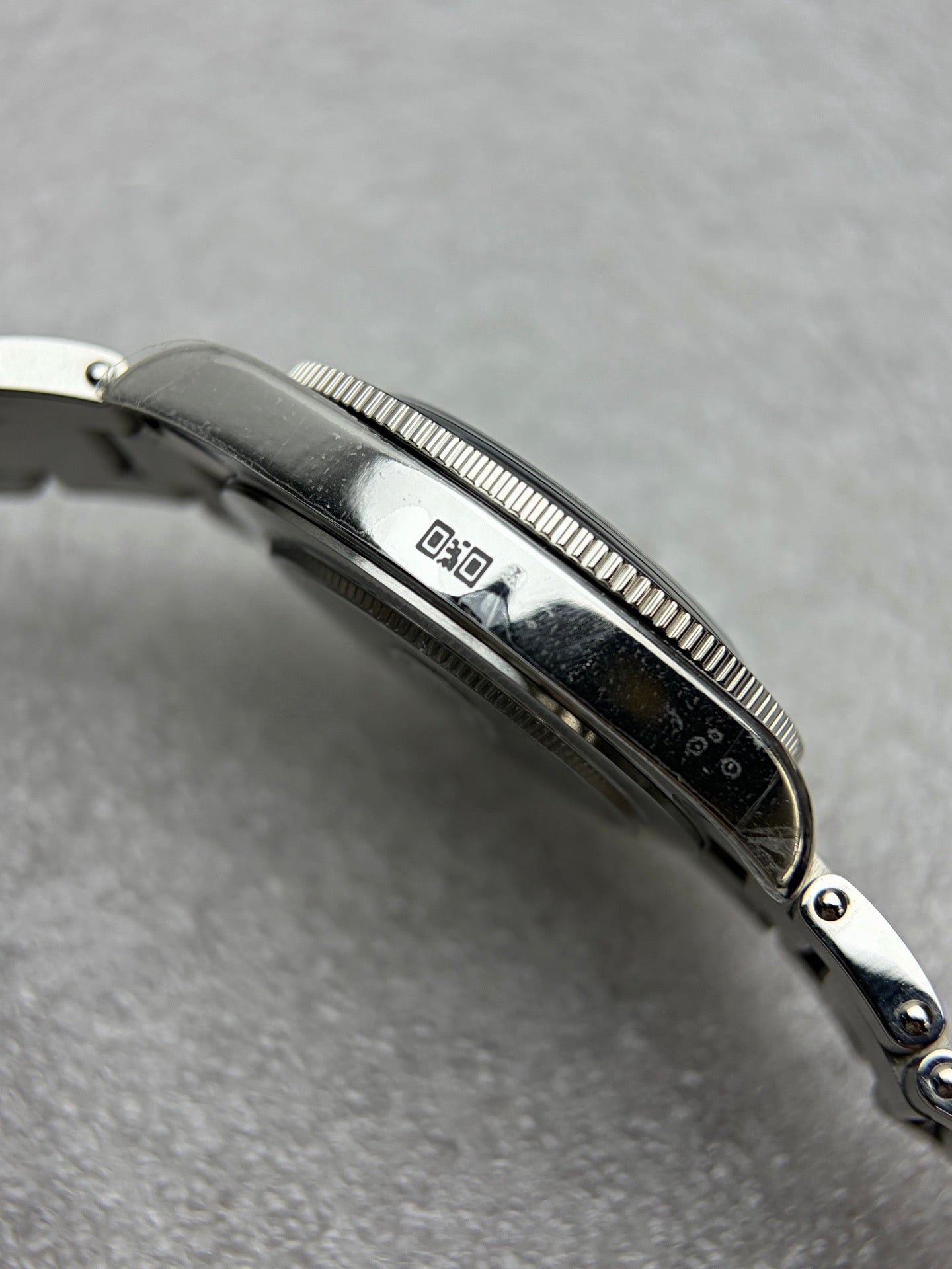 DIF 37mm Black Bay M79000N