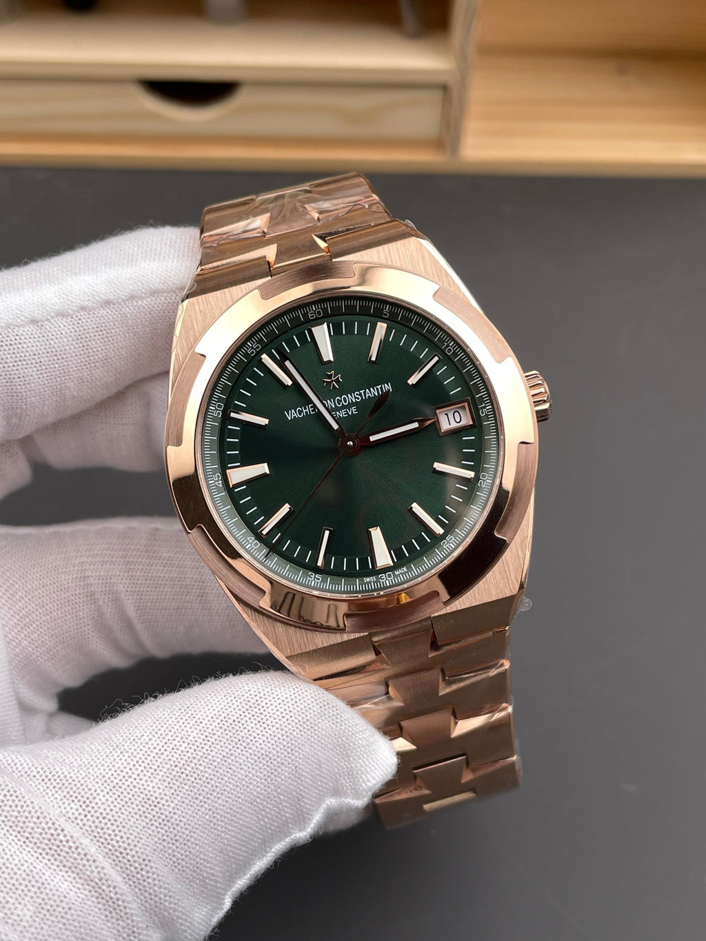 8F factory OVERSEAS.4500V.Green Gold
