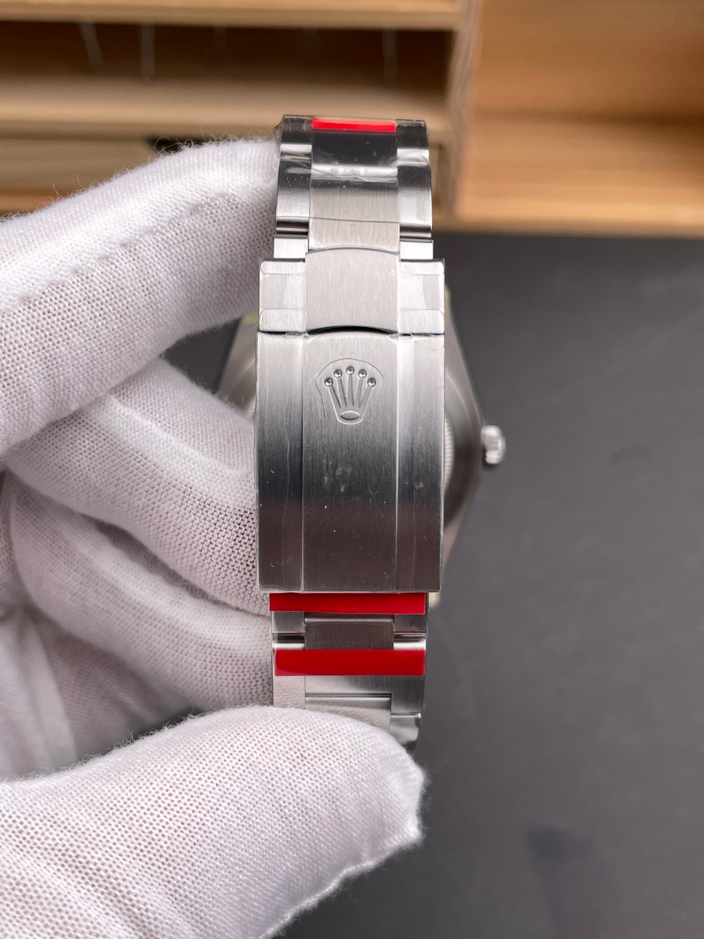 VSF OYSTER PERPETUAL