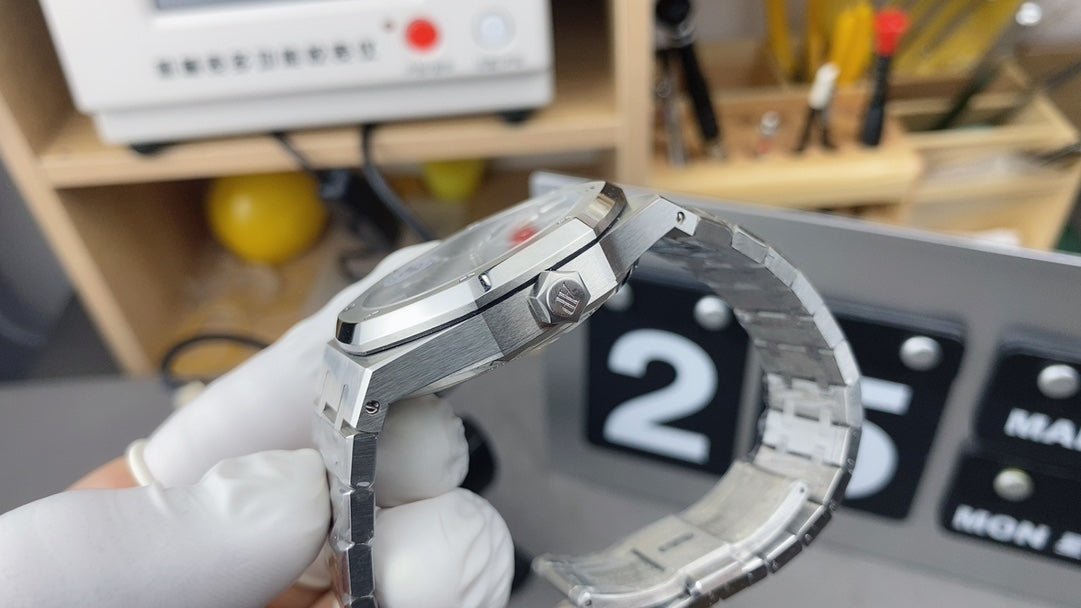 APS factory Royal Oak 15500
