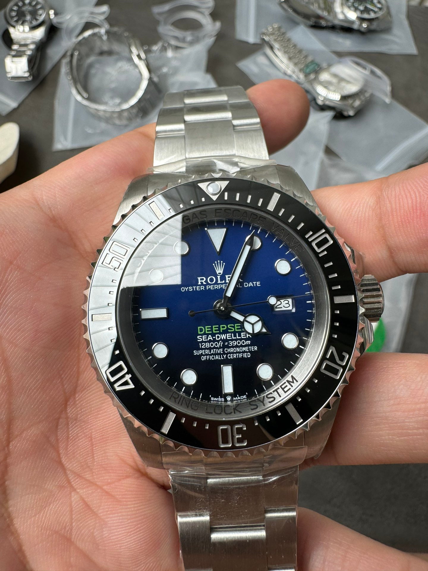 44mm SEA DWELLER C+F Cameron.