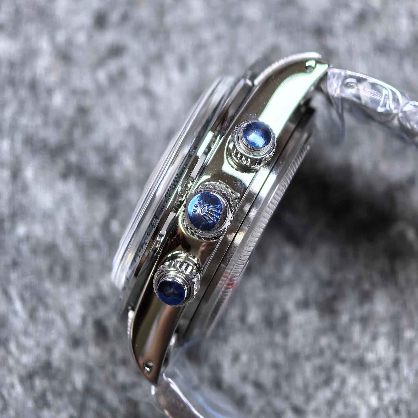 SN factory Retro Daytona Manual winding movement