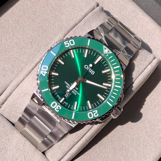 43.5mm ORIS Aquis Green