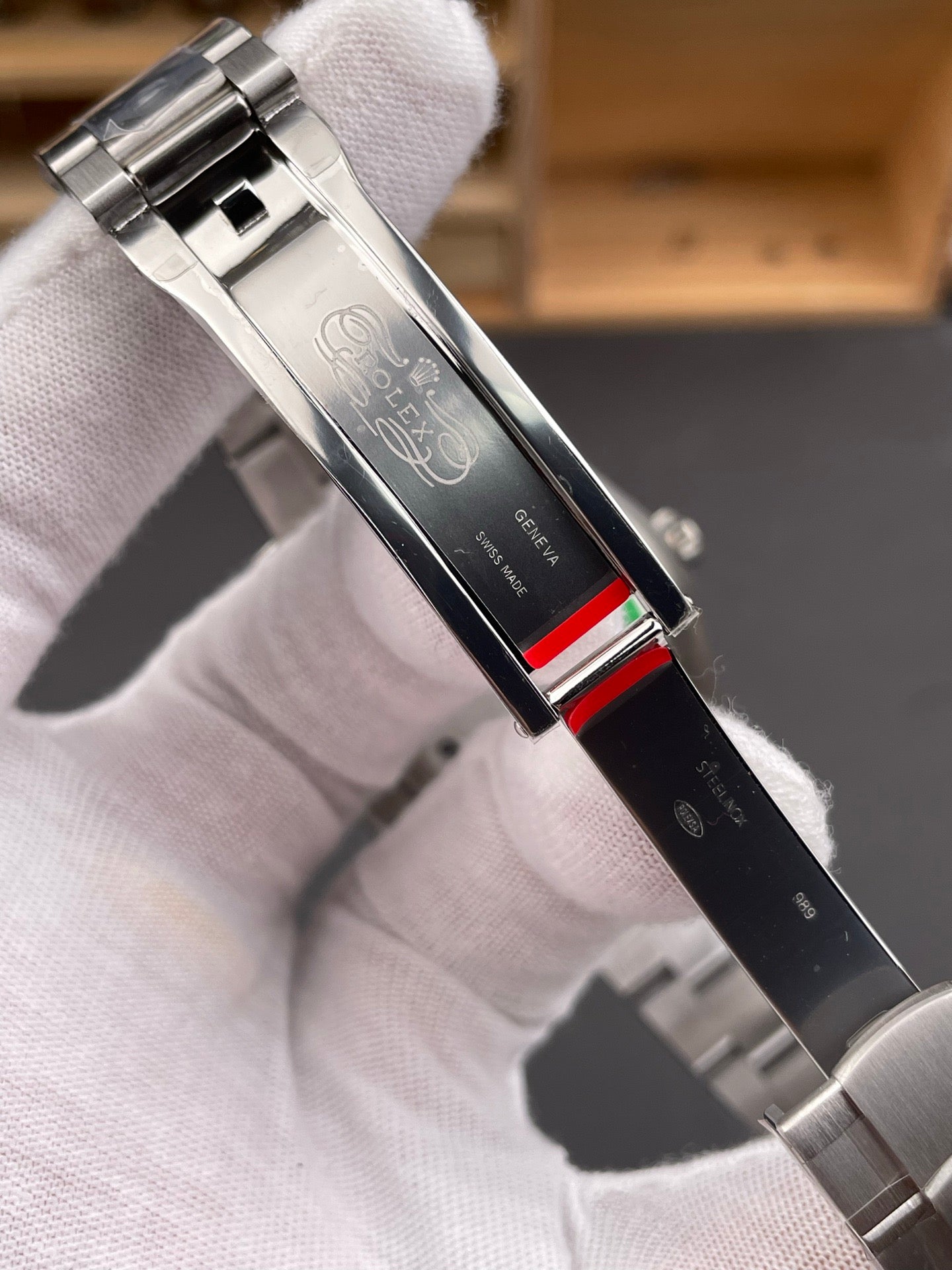 VSF OYSTER PERPETUAL