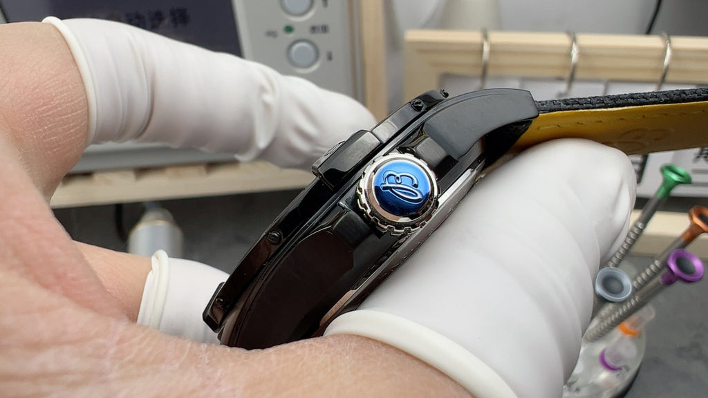 BLS 45mm Avenger GMT