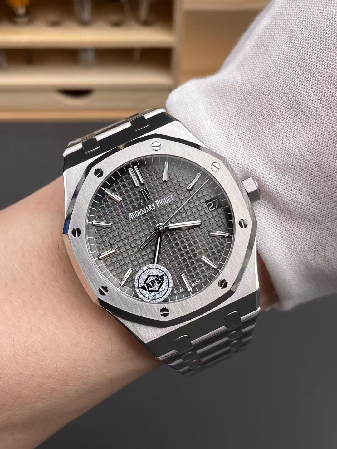 APS factory Royal Oak 15500 Grey