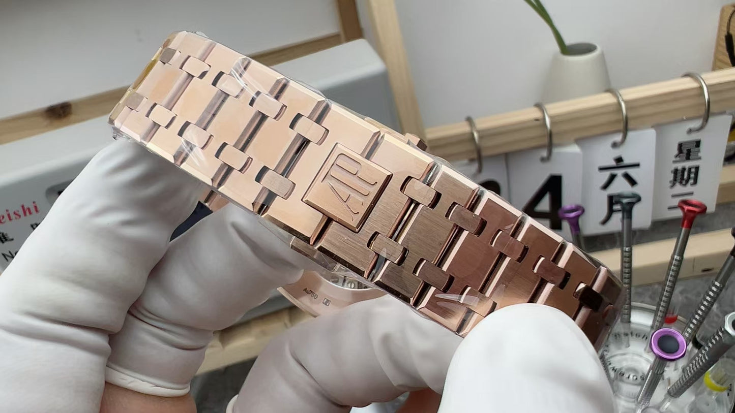 APS factory Royal Oak 15400