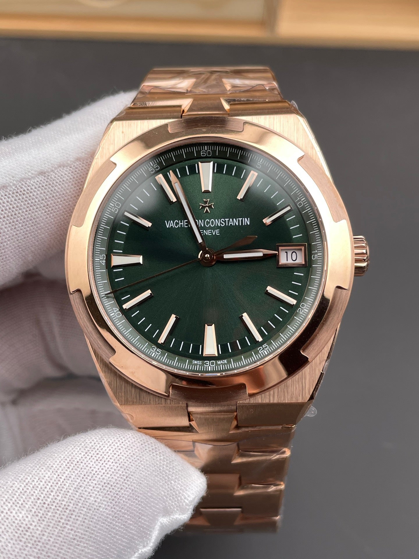 8F factory OVERSEAS.4500V.Green Gold