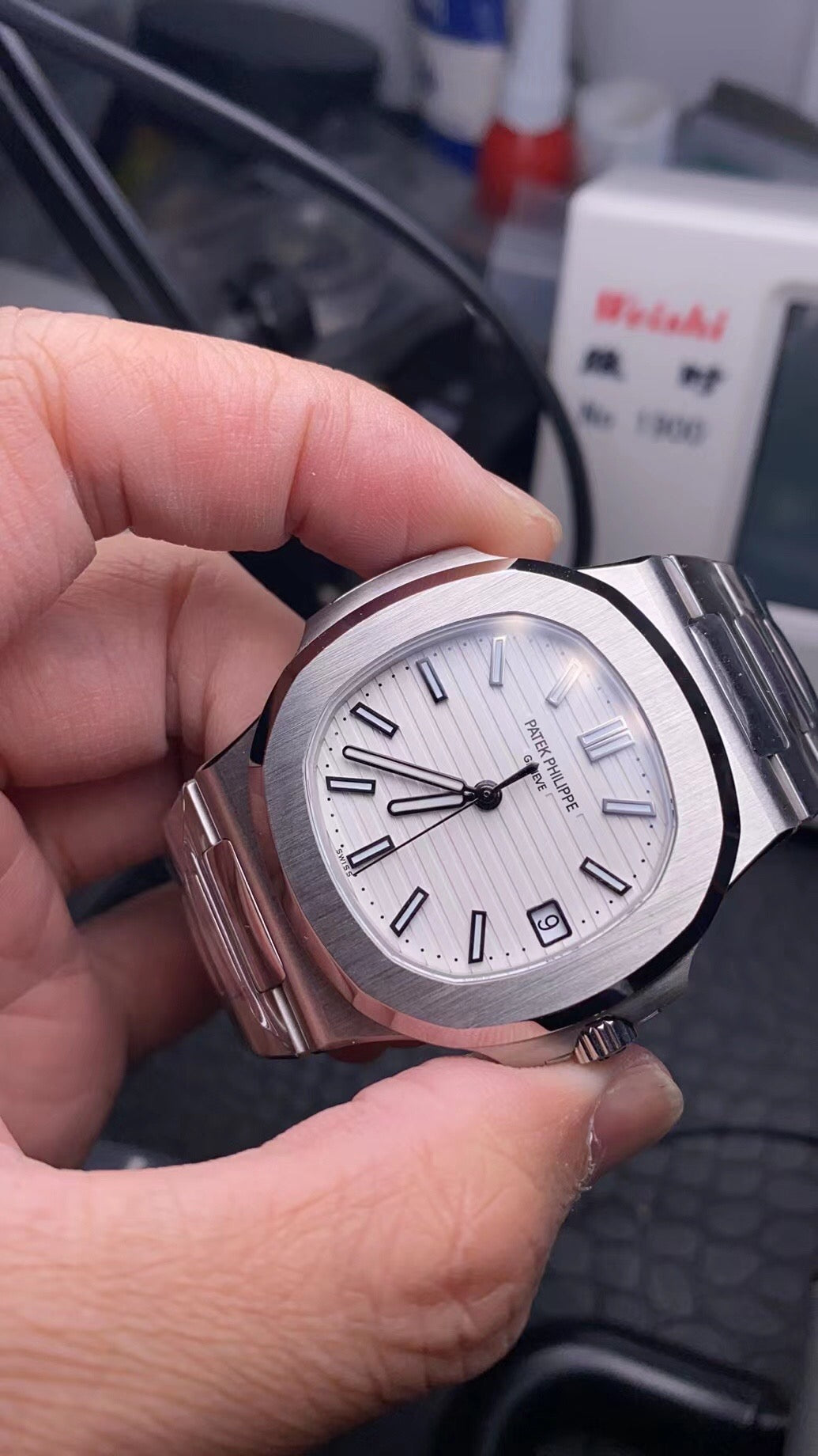 3 K factory, Nautilus 5711