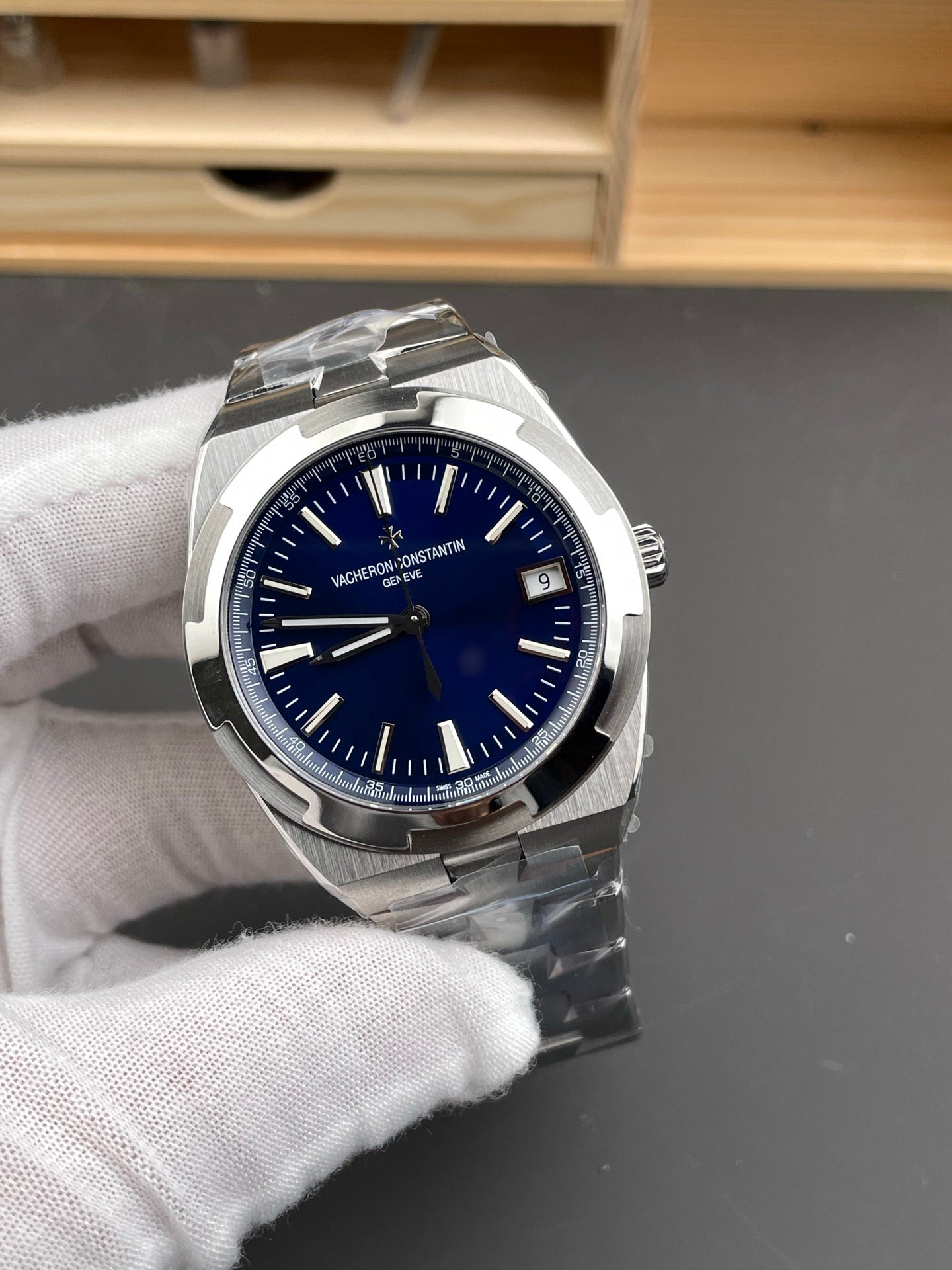 8F factory OVERSEAS.4500V.Blue