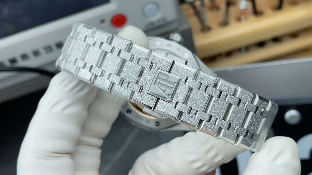 APS factory Royal Oak 15500