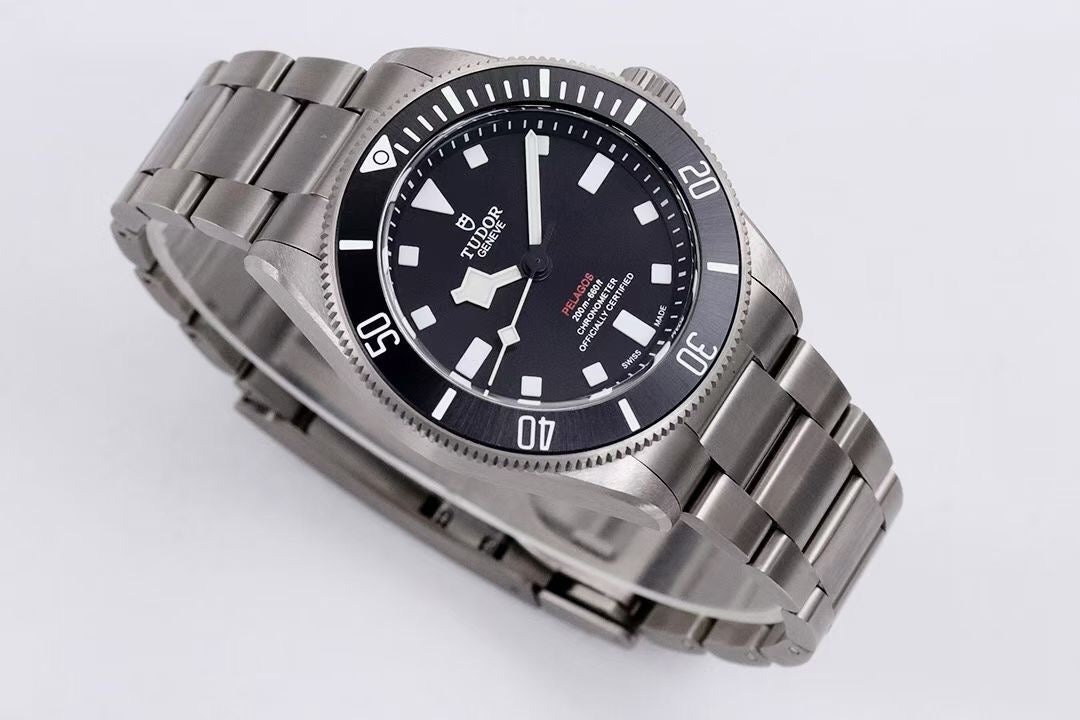 ZF factory, 39mm pelagos