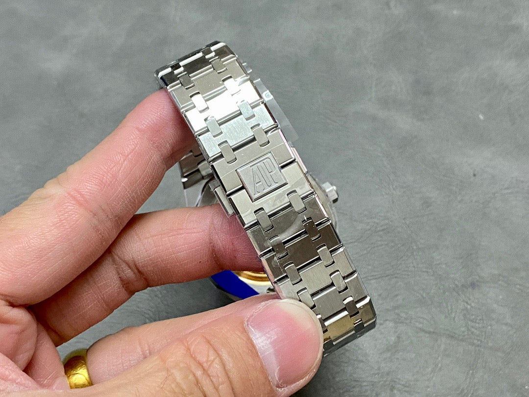 APS factory Royal Oak 15500