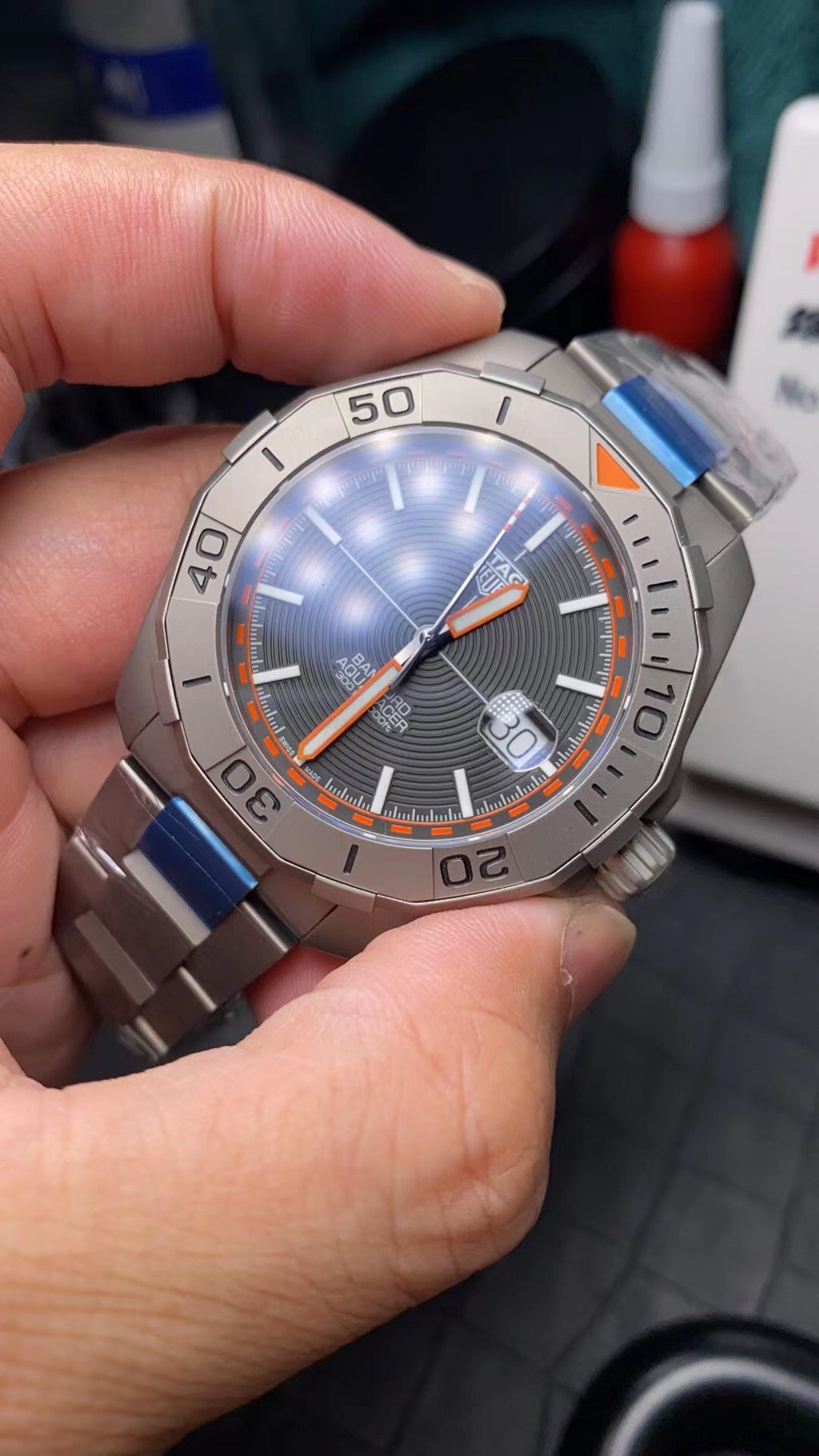 43mm. Tag Heuer. Bamford.