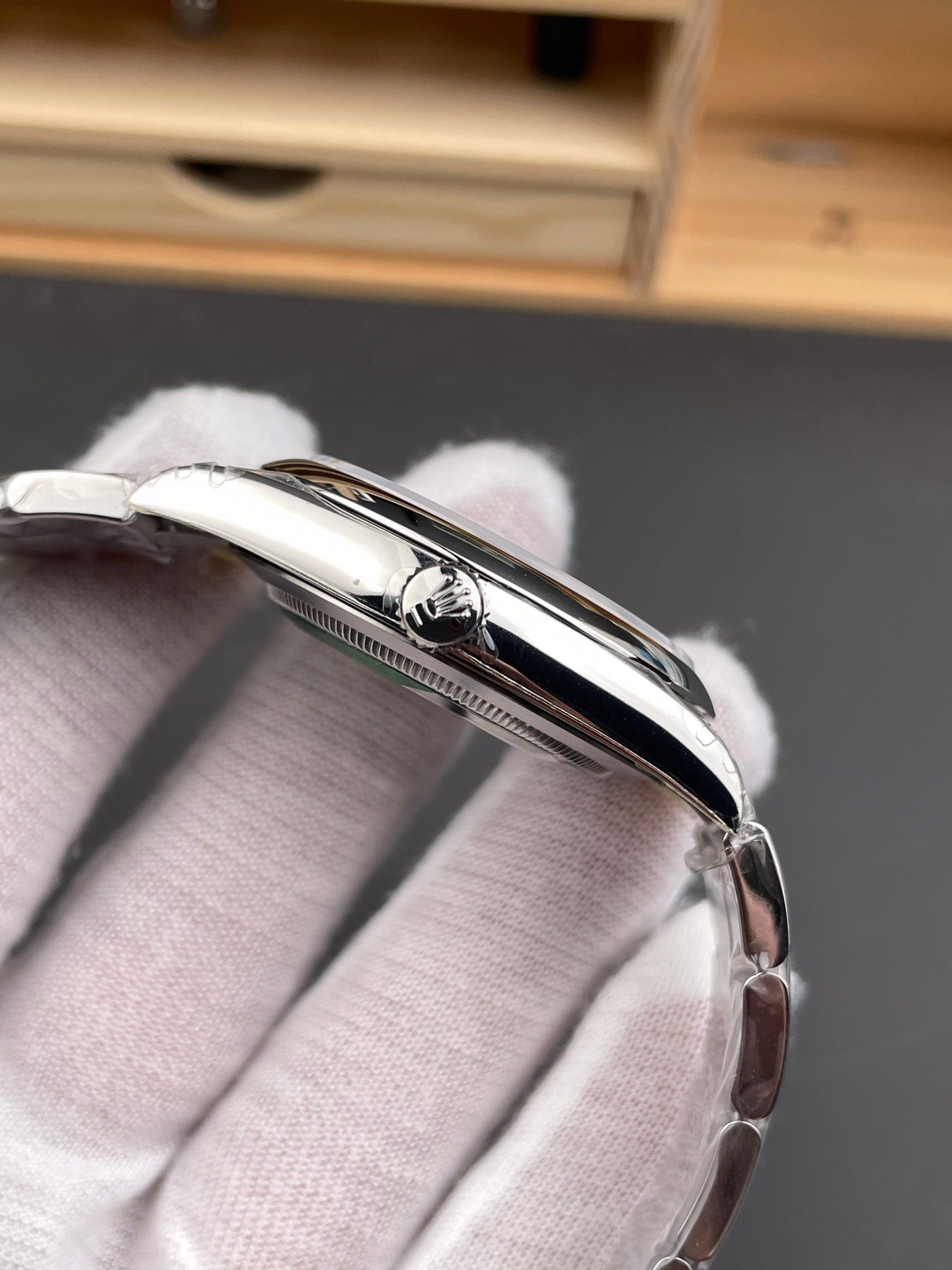 VSF OYSTER PERPETUAL