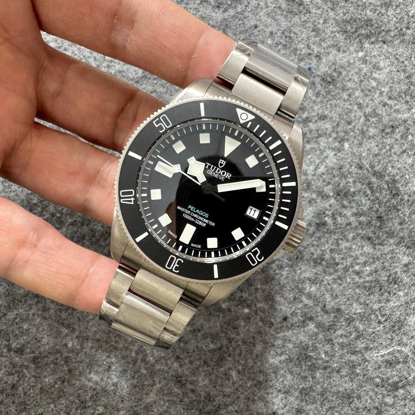 ZF 43mm Titanium M2543 Tudor