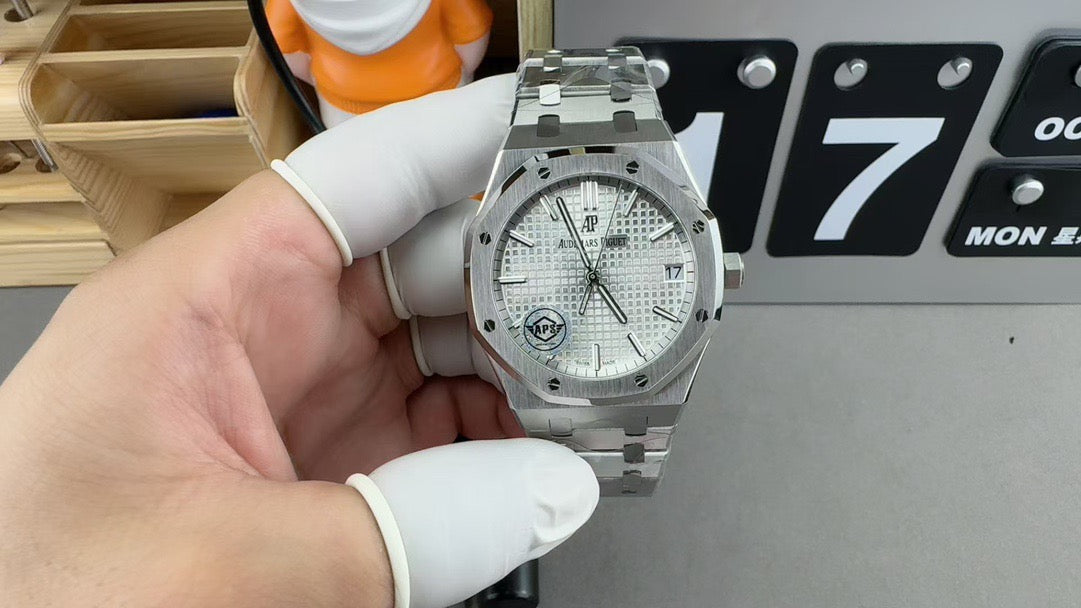 APS factory Royal Oak 15500