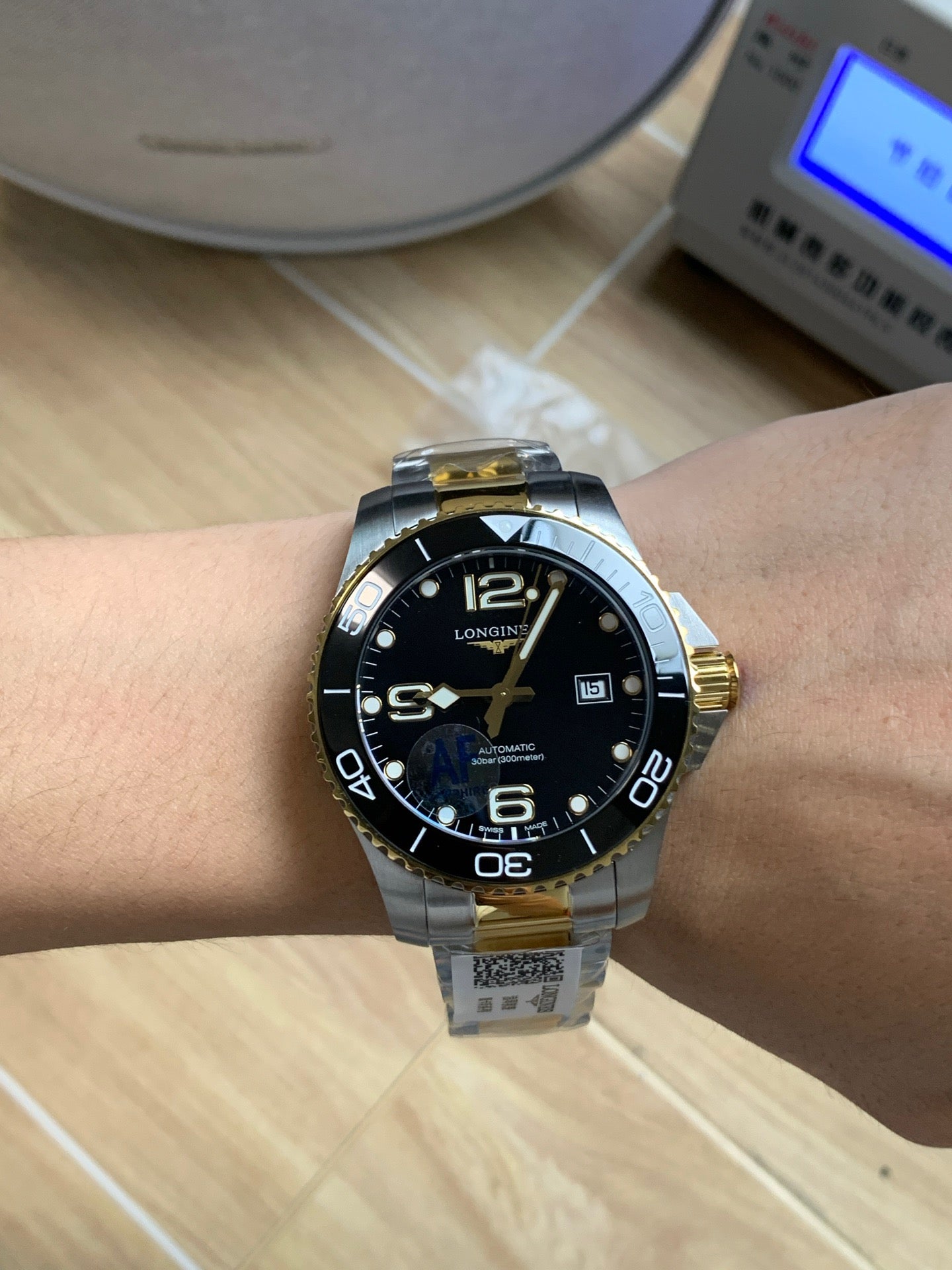 AF Factory 43mm HYDROCONQUEST