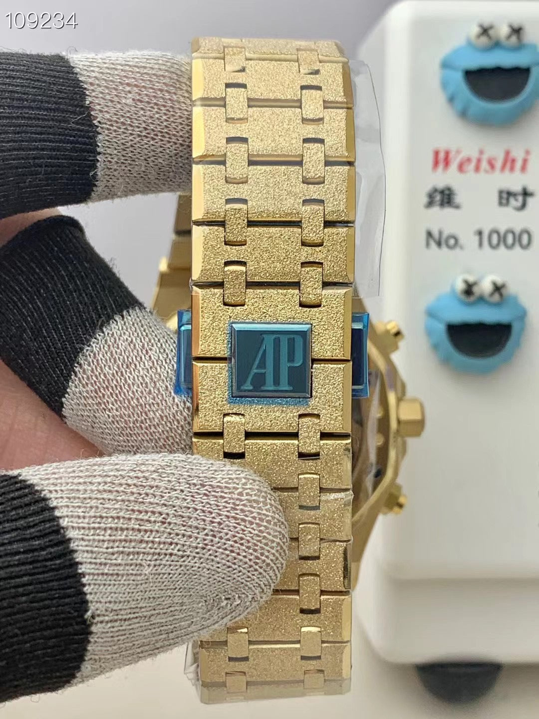 APS factory Royal Oak 26240