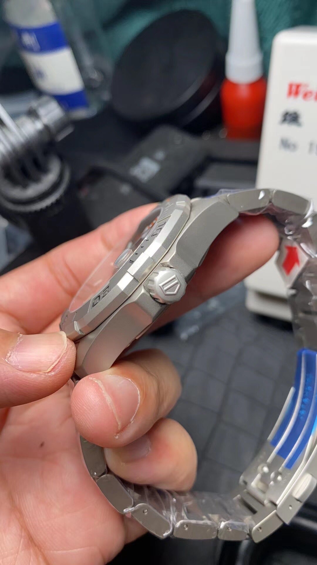 43mm. Tag Heuer. Bamford.