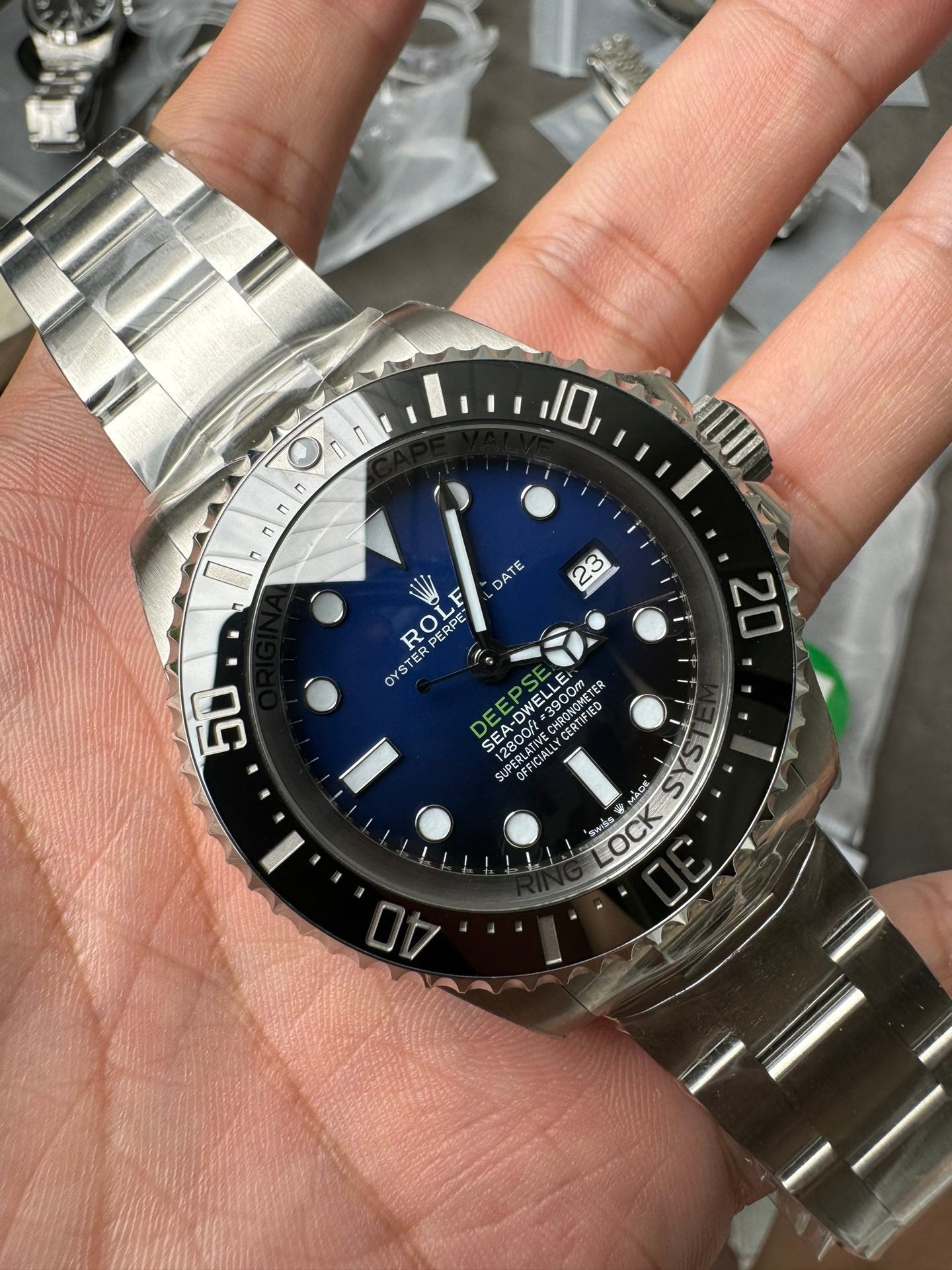 44mm SEA DWELLER C+F Cameron.