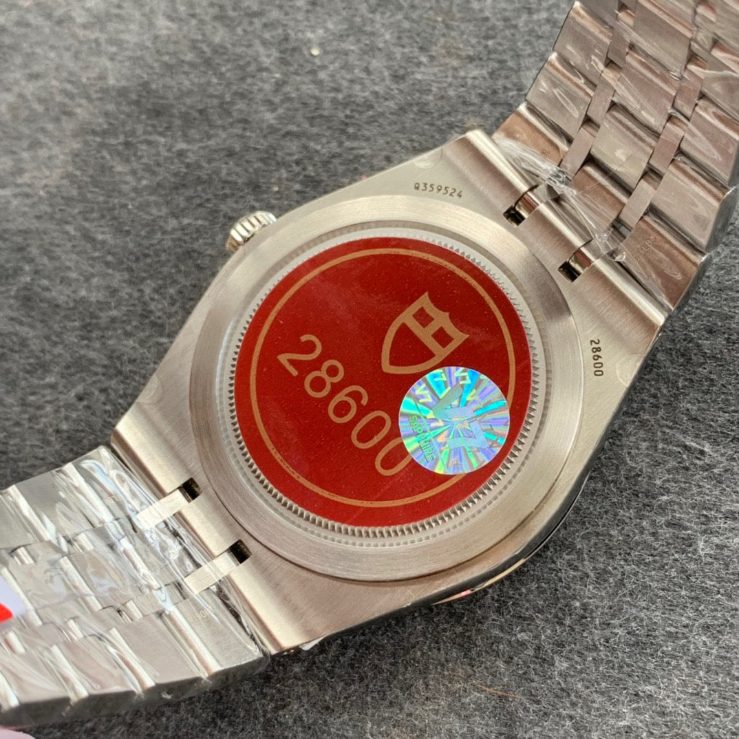 V7 factory Royal M28600