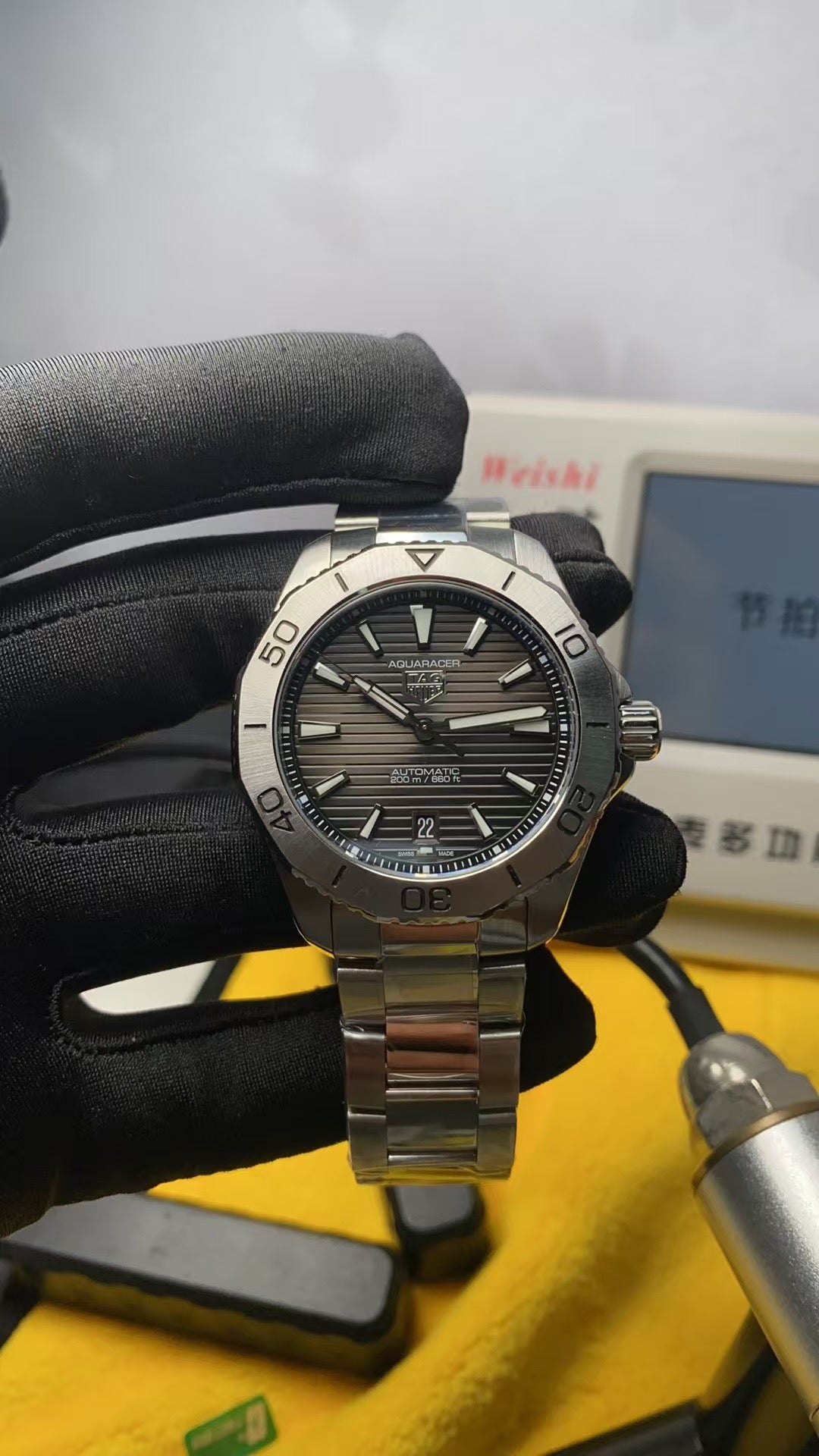 Tag Heuer 40mm