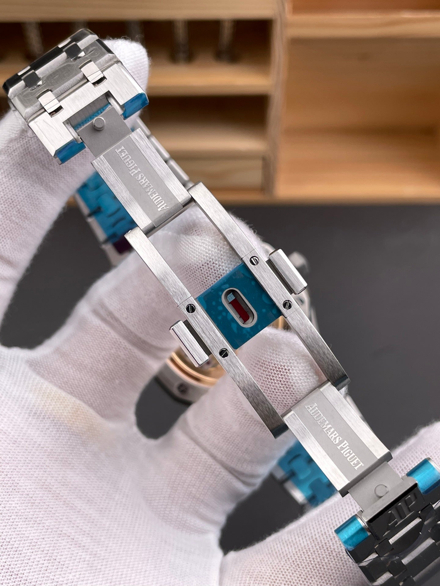 VSF Royal Oak 15500 Blue