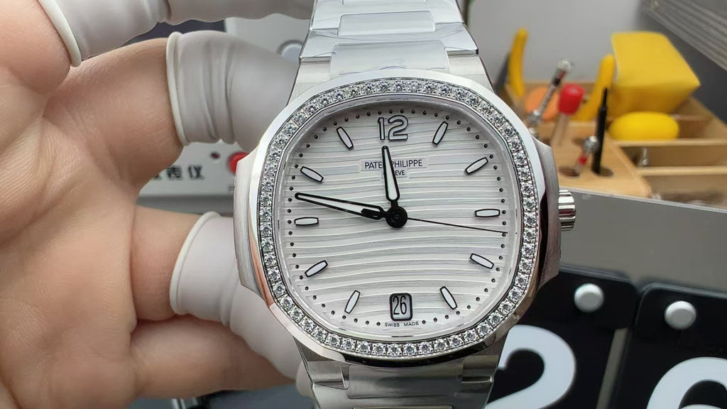 3KFactory, Ladies Nautilus 7118