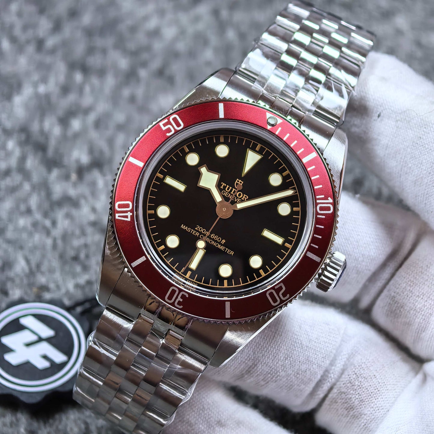 ZF fabbrica 41mm Black Bay M79830RB