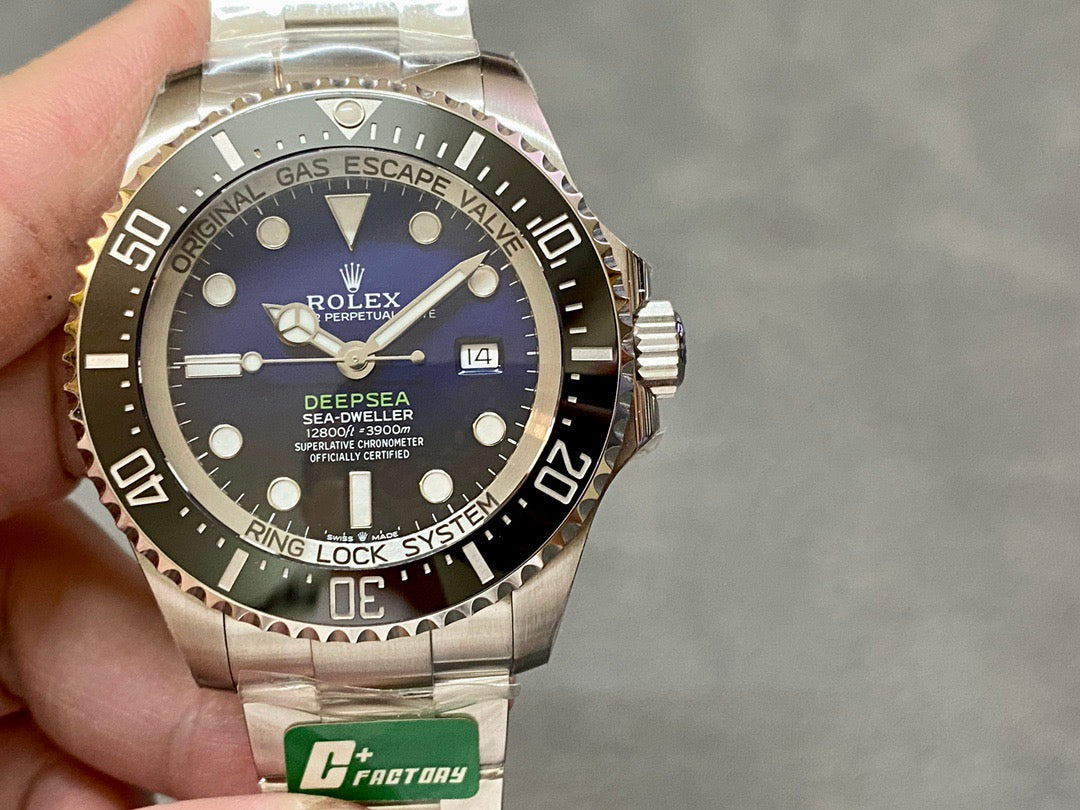 44mm SEA DWELLER C+F Cameron.