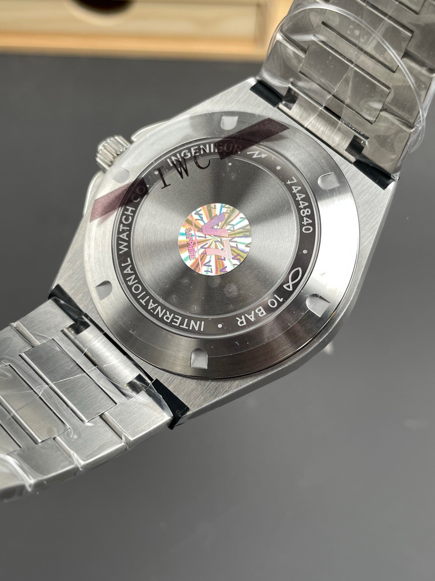 V7 Factory, IW328903 engineer