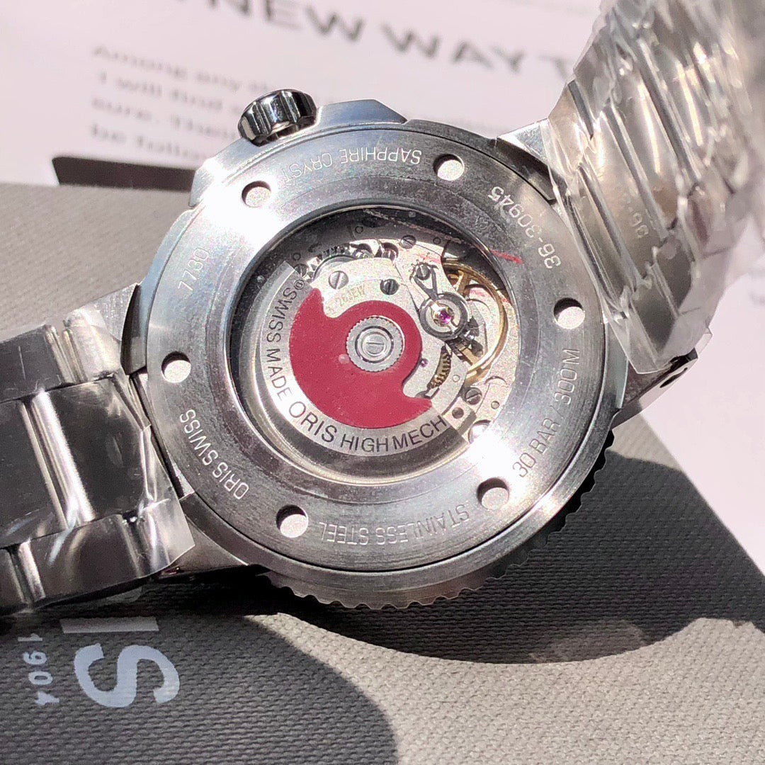43.5mm ORIS Aquis Black-yellow
