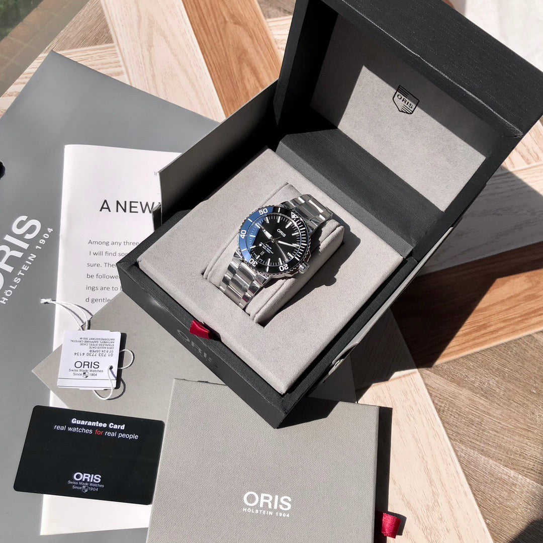 43.5mm ORIS Aquis Black