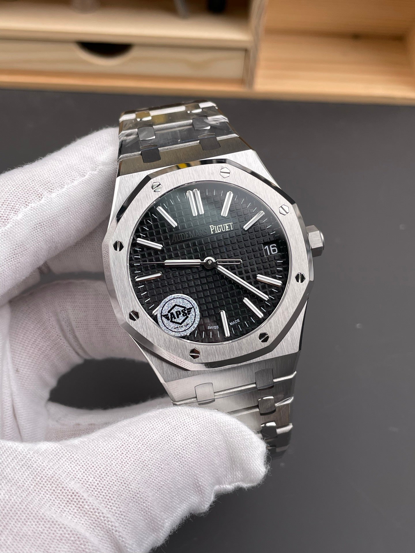 APS factory Royal Oak 15510