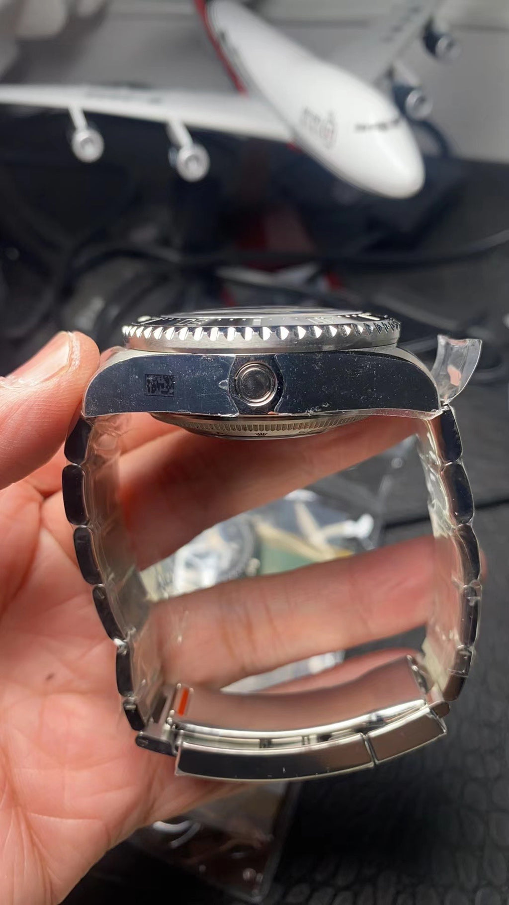 44mm SEA DWELLER C+F Cameron.