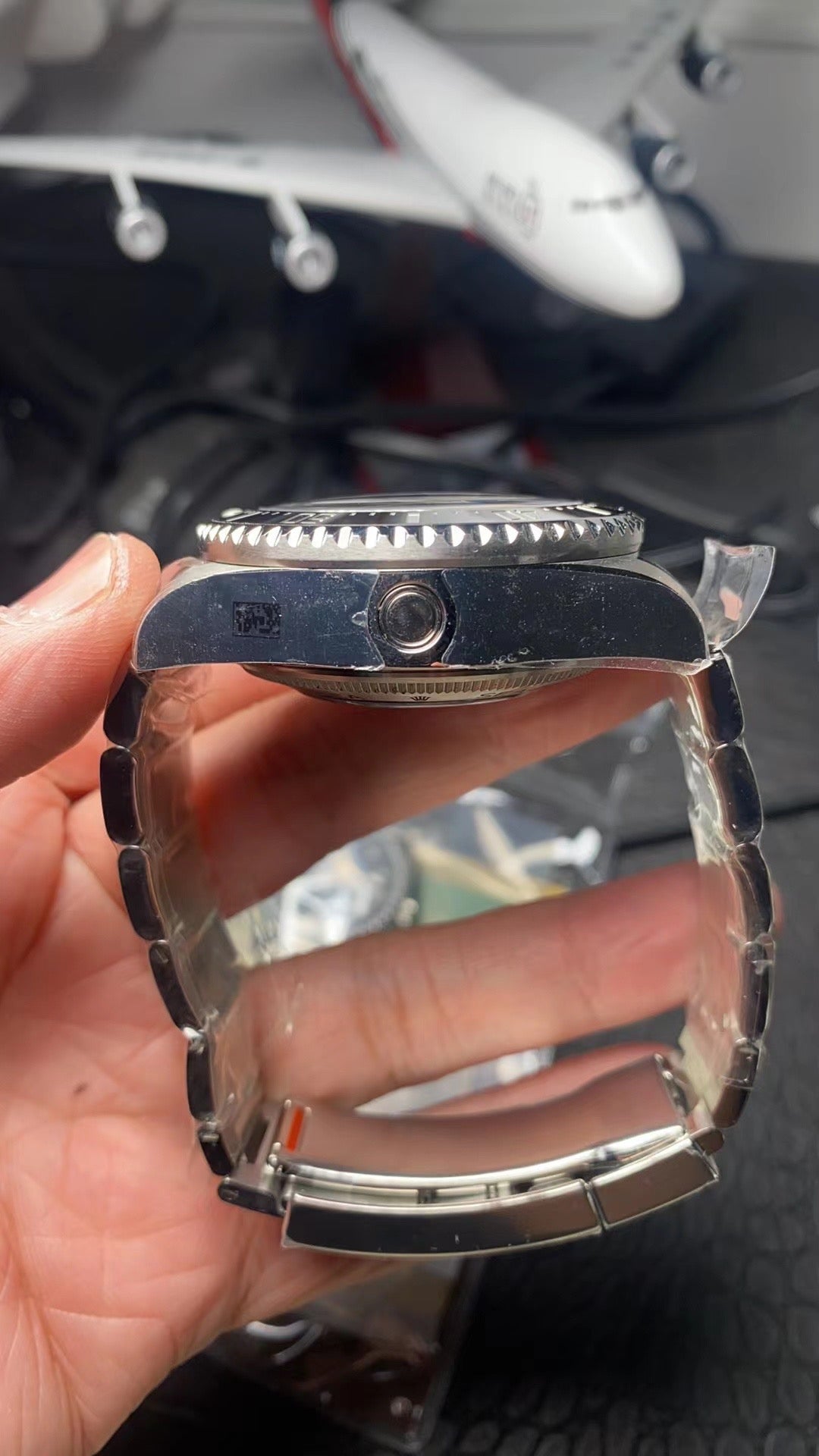 44mm SEA DWELLER C+F Cameron.