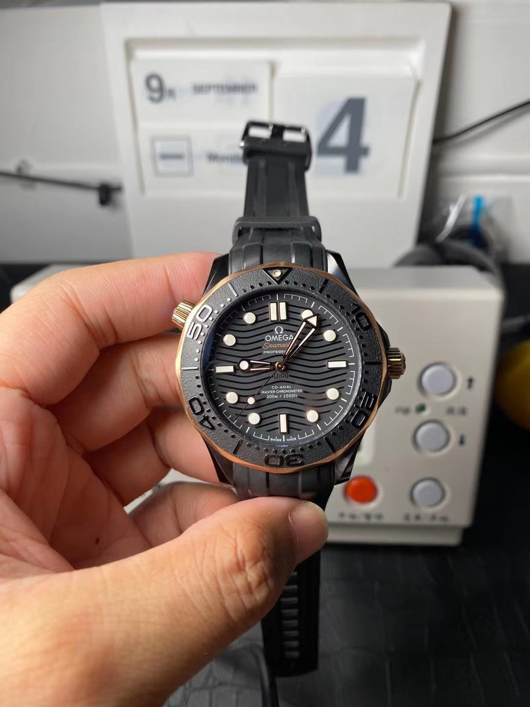 VS Factory 43.5mm SEAmaster300