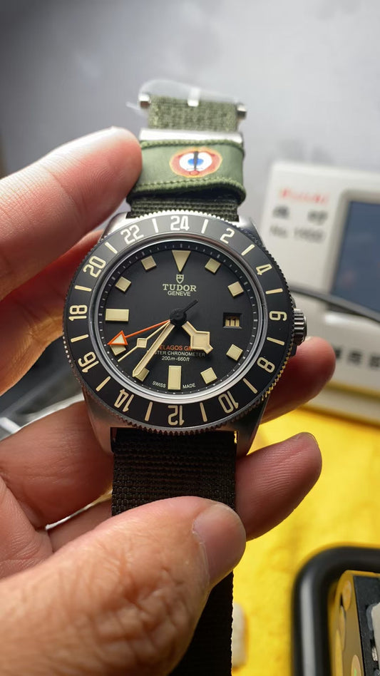 M+ factory pelagos FXD GMT