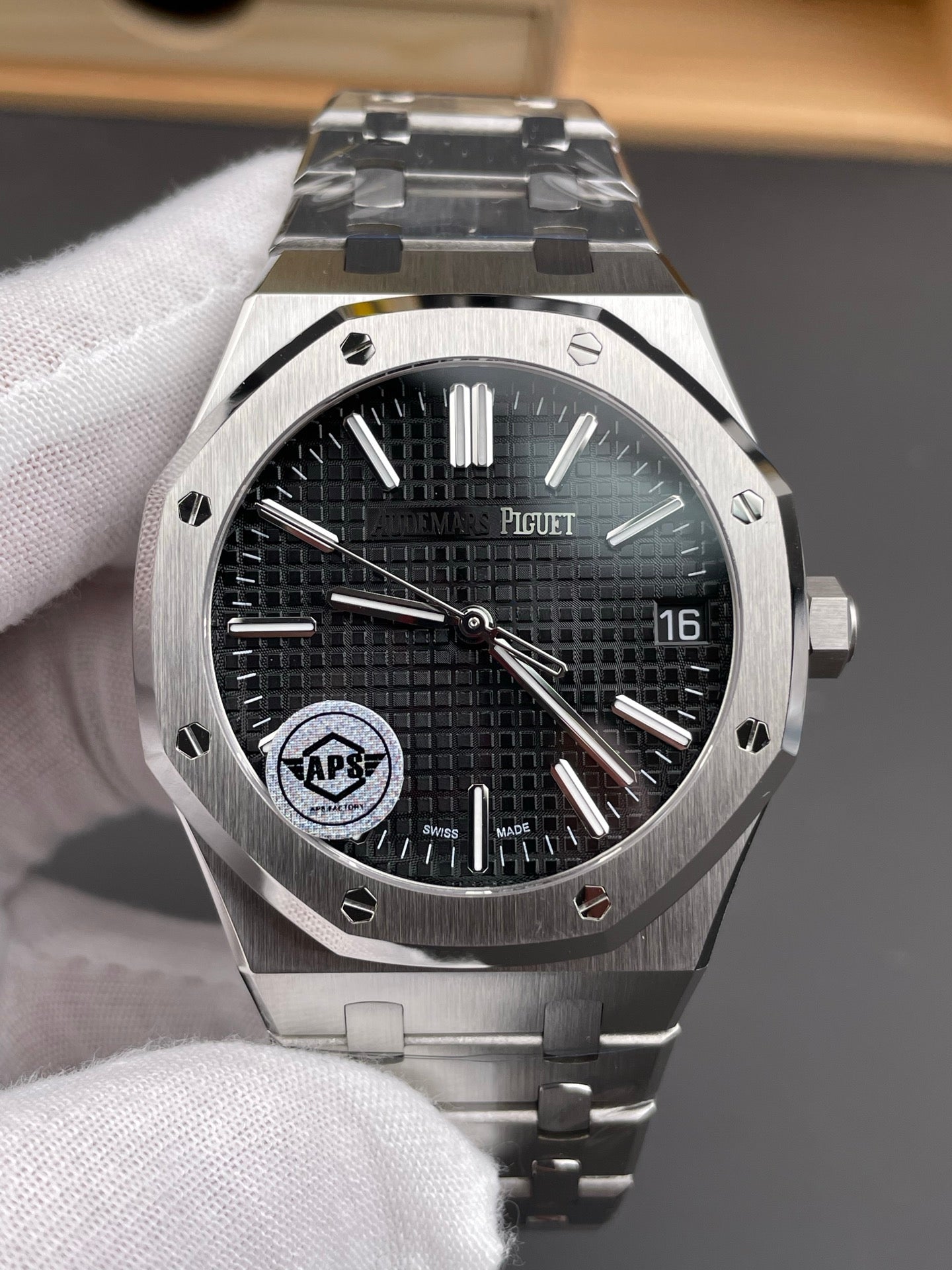 APS factory Royal Oak 15510