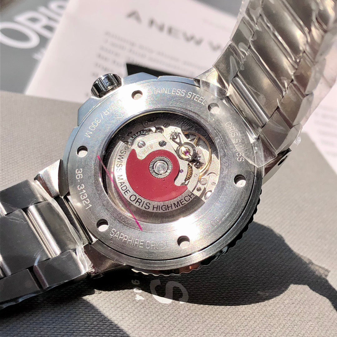 43.5mm ORIS Aquis Silver