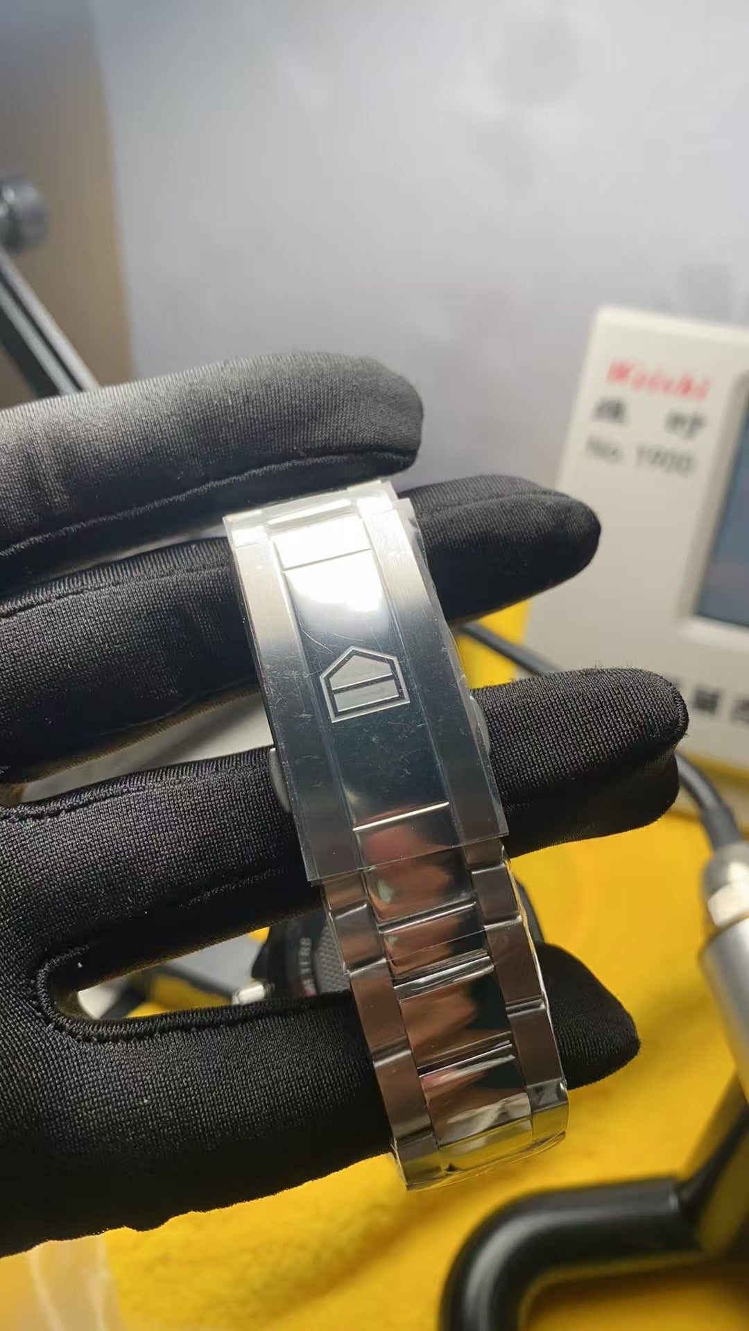 Tag Heuer 40mm